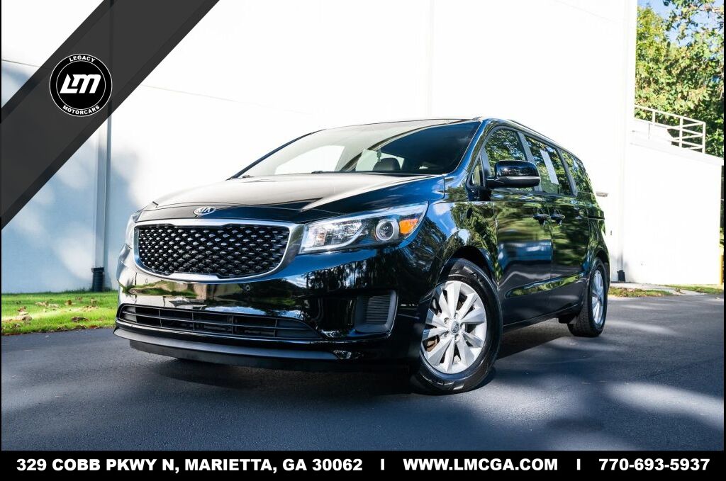 2017 KIA Sedona