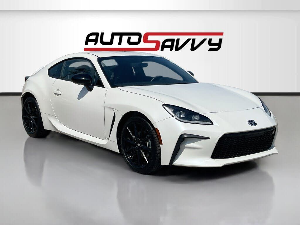 2026 TOYOTA GR86