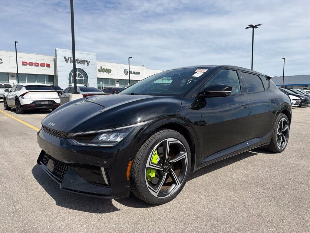 2023 KIA EV6