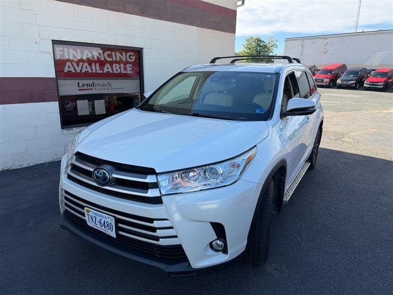 2017 TOYOTA Highlander