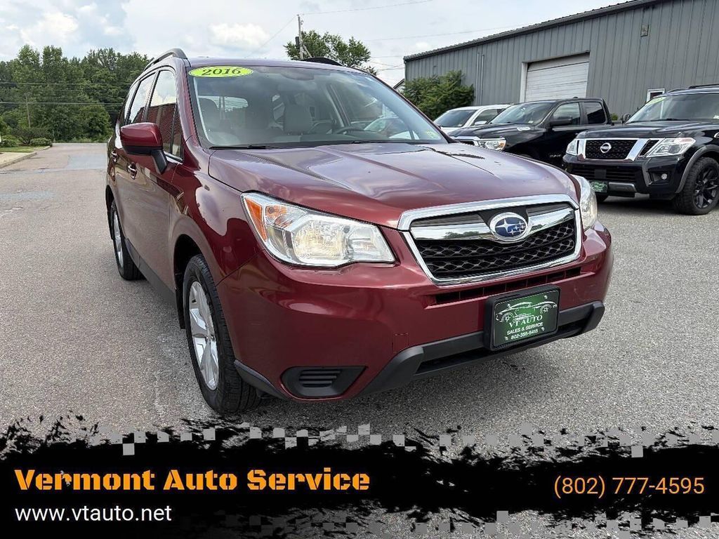 2016 SUBARU Forester