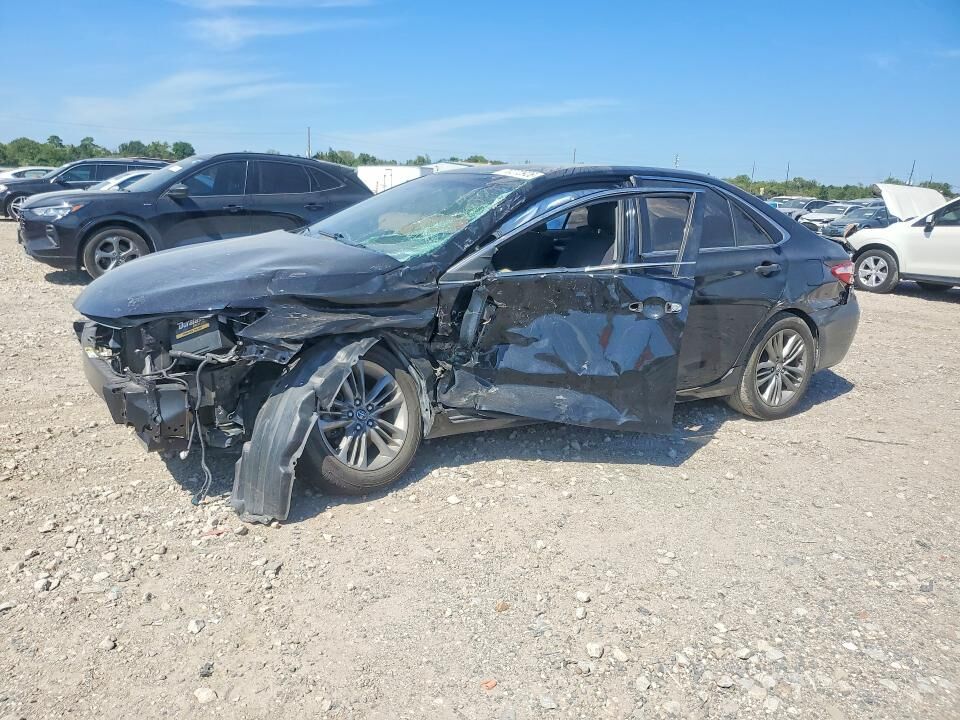 2017 TOYOTA Camry