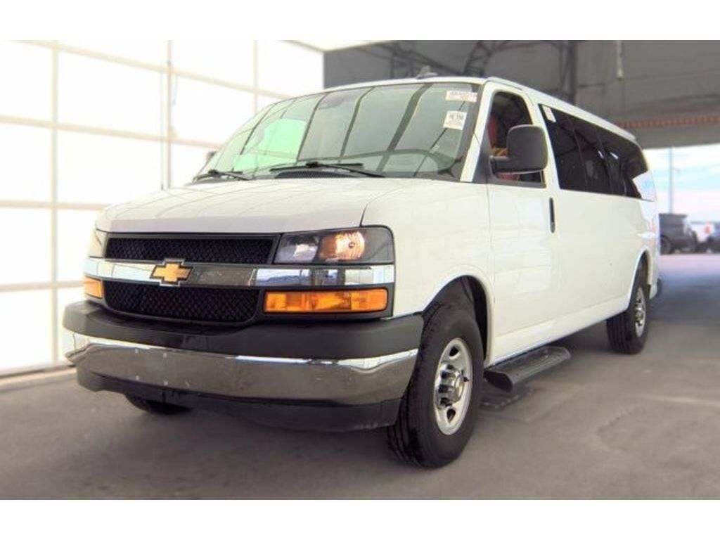 2025 CHEVROLET Express