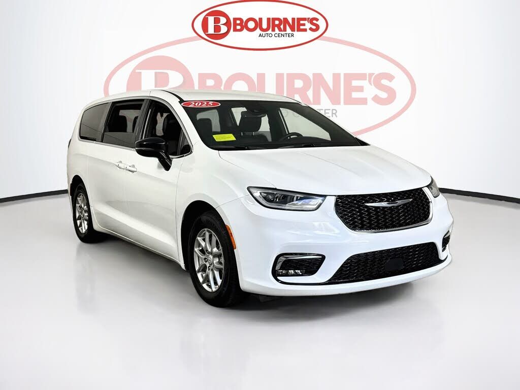 2025 CHRYSLER Pacifica