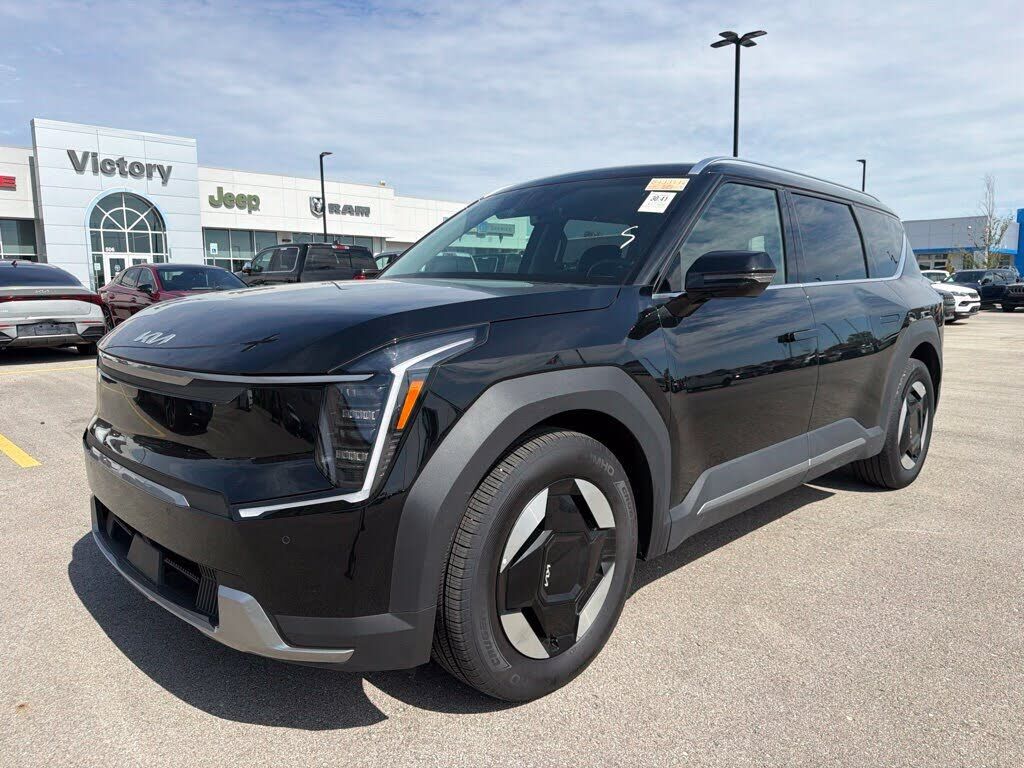 2025 KIA EV9