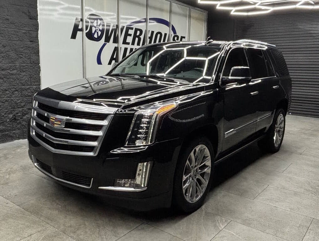 2020 CADILLAC Escalade