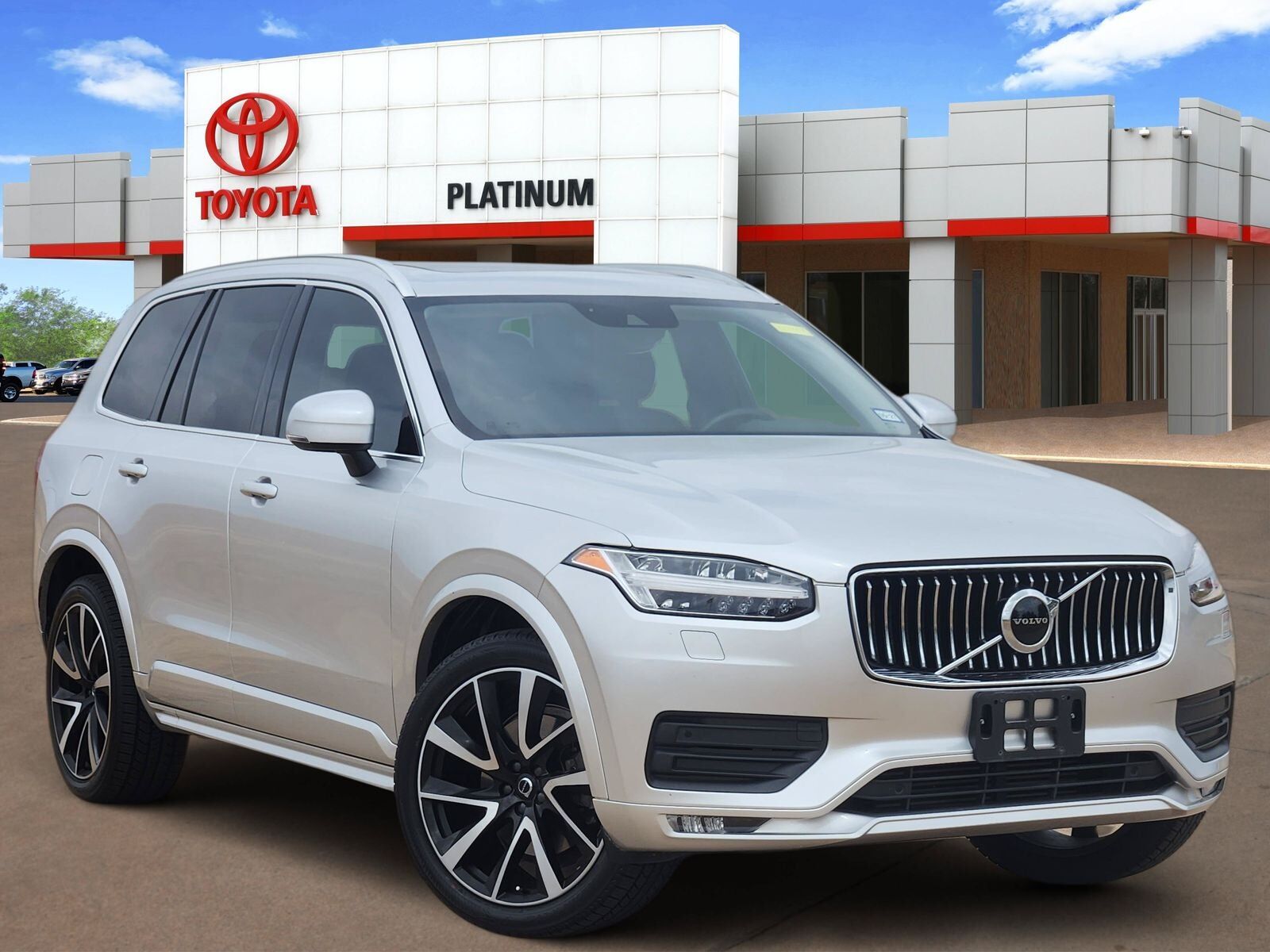 2021 VOLVO XC90