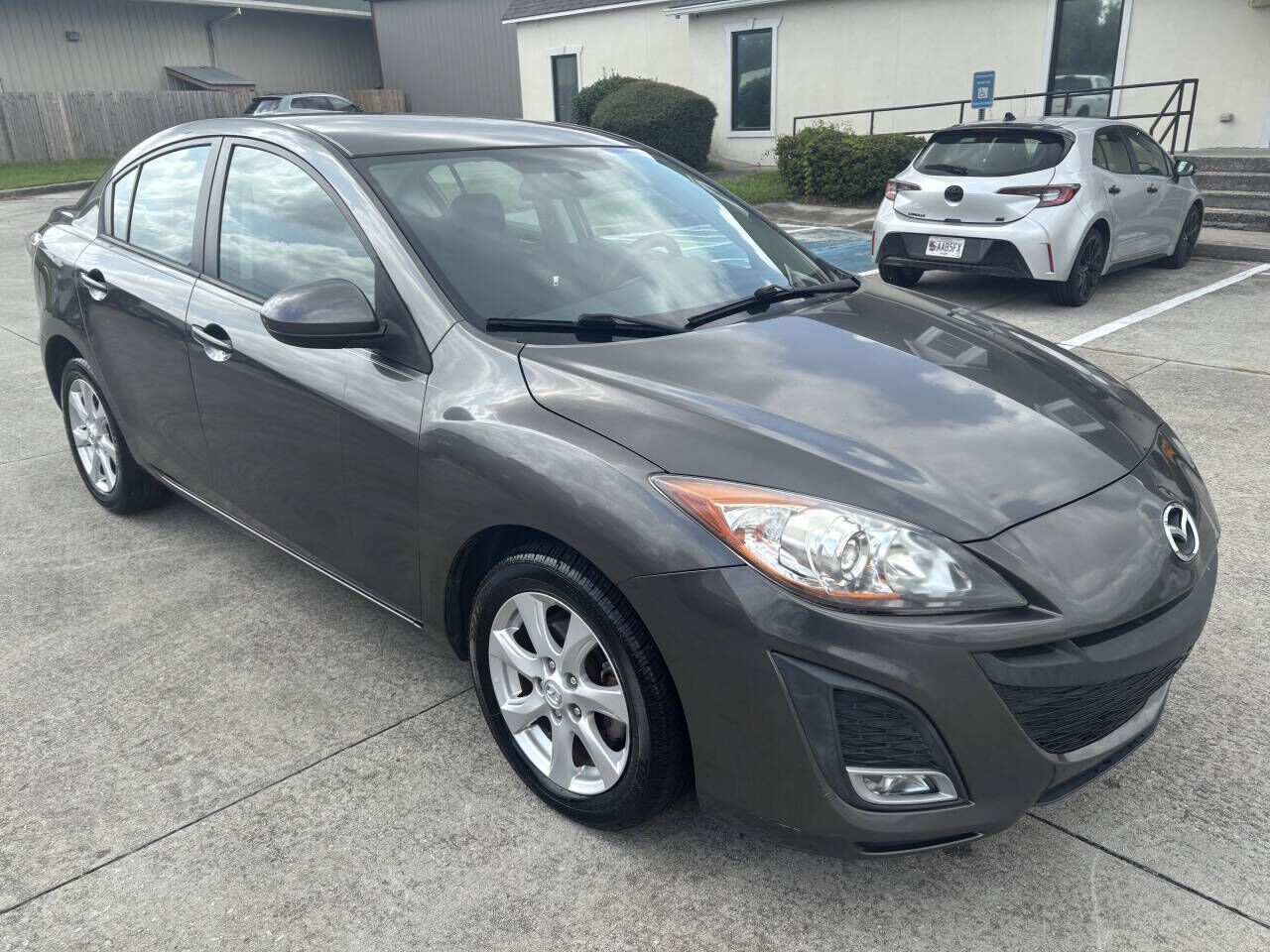 2011 MAZDA Mazda3