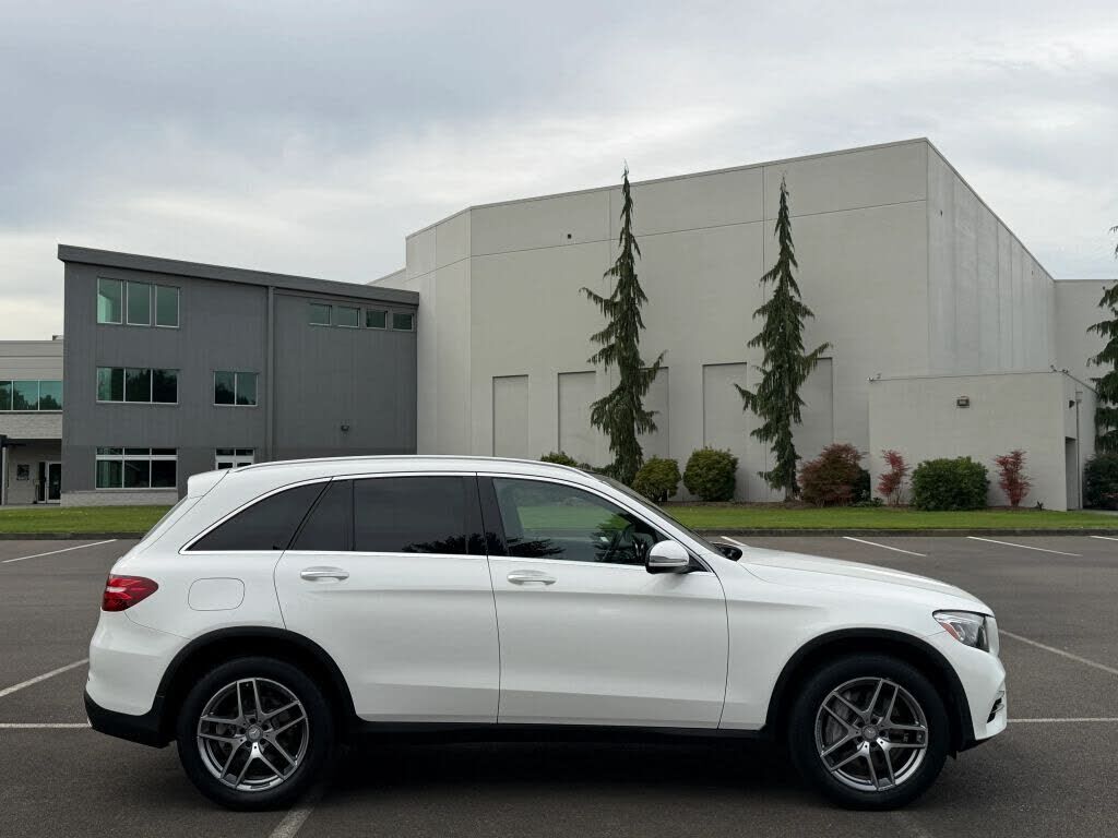 2017 Mercedes-Benz GLC-Class