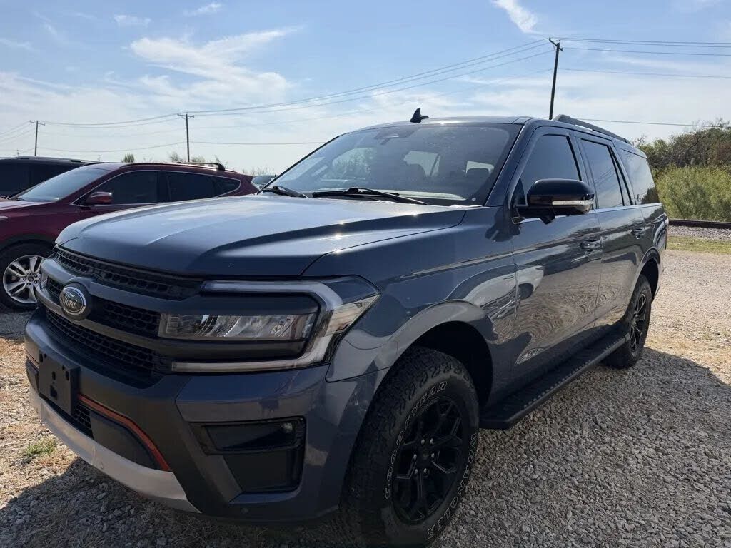 2022 FORD Expedition