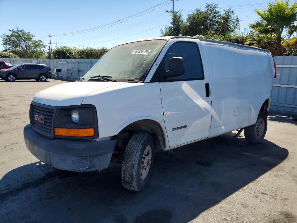 2004 GMC Savana