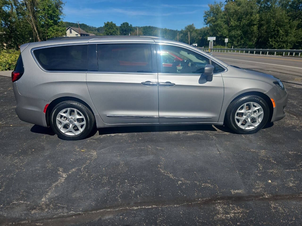 2017 CHRYSLER Pacifica