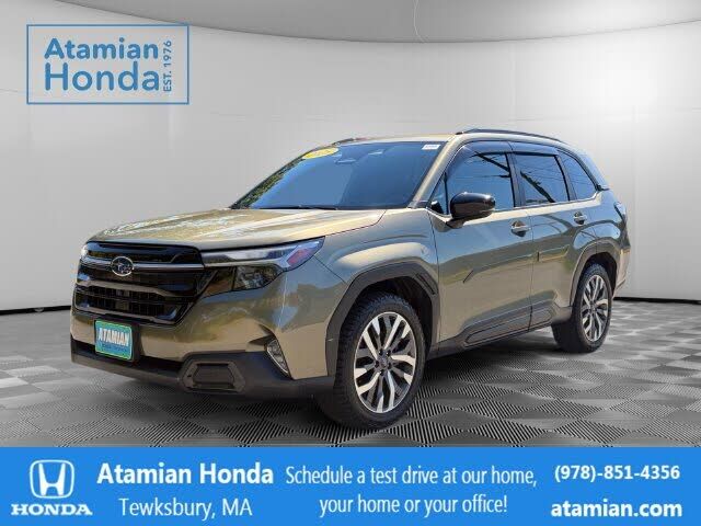 2025 SUBARU Forester