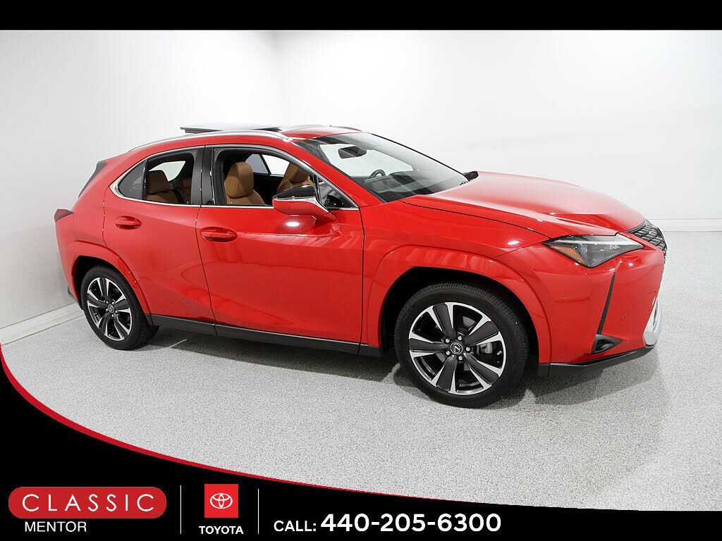 2024 LEXUS UX