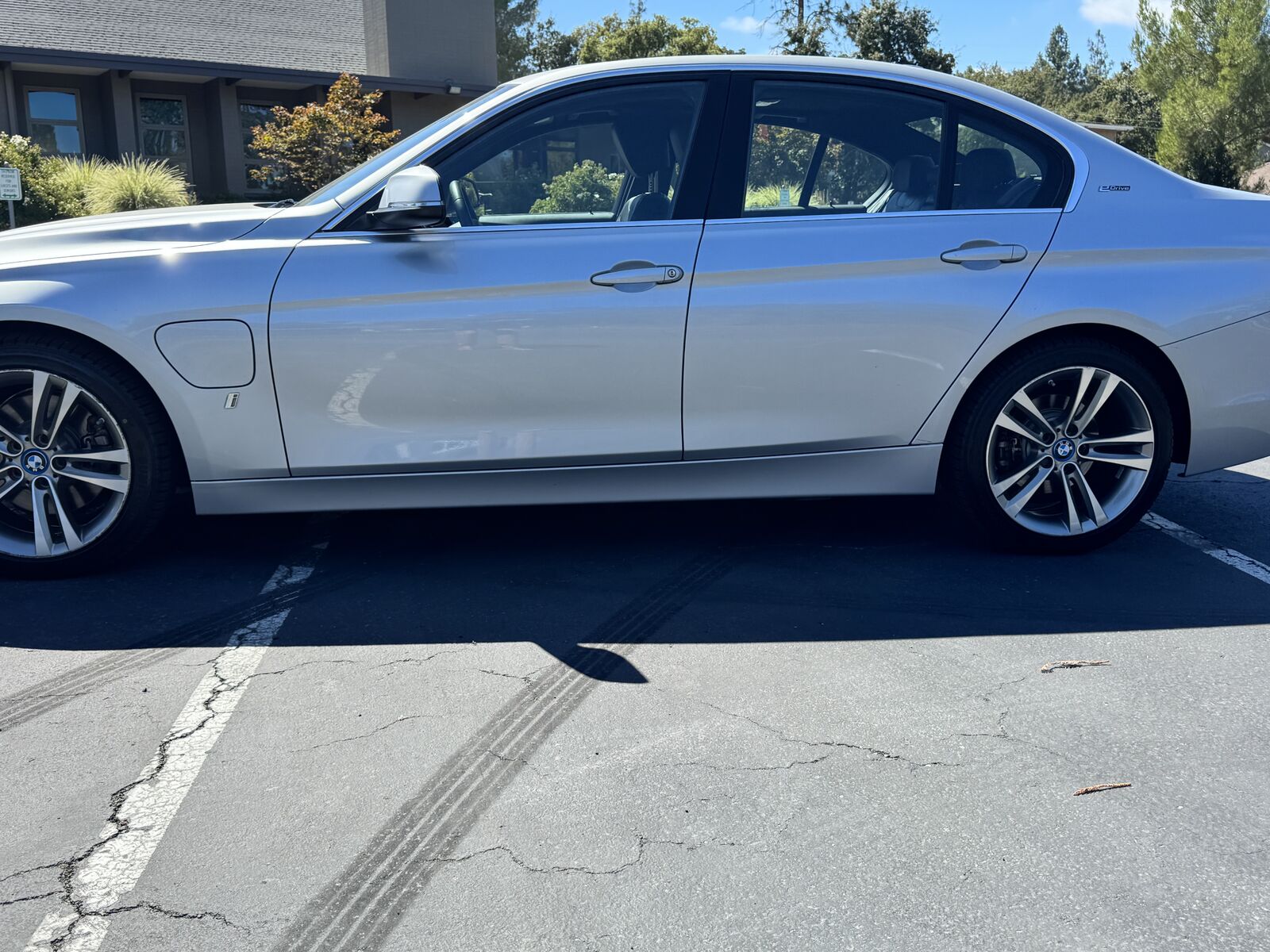 2017 BMW 330e