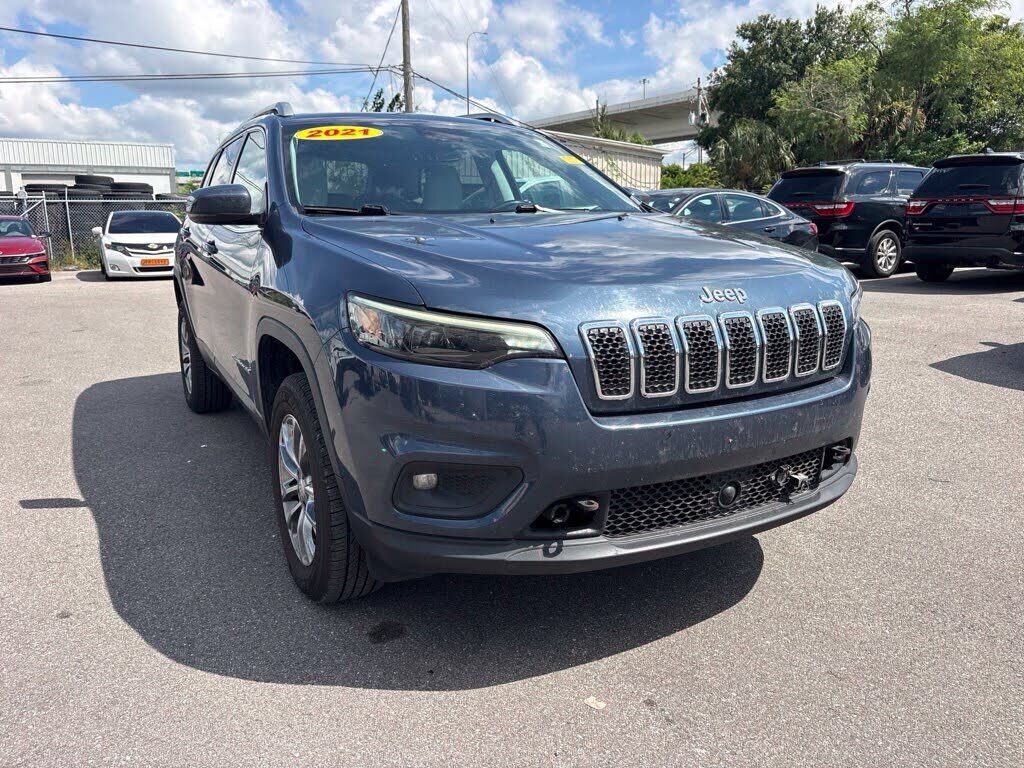 2021 JEEP Cherokee
