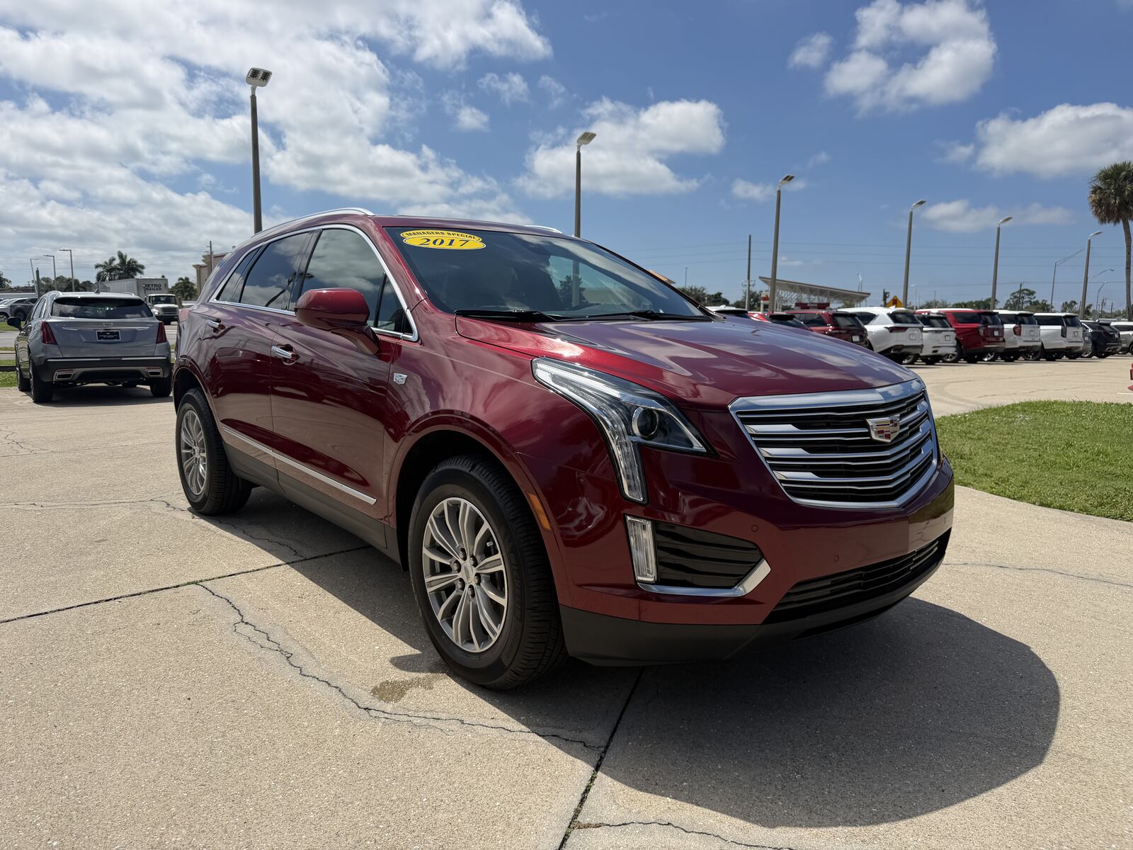 2017 CADILLAC XT5