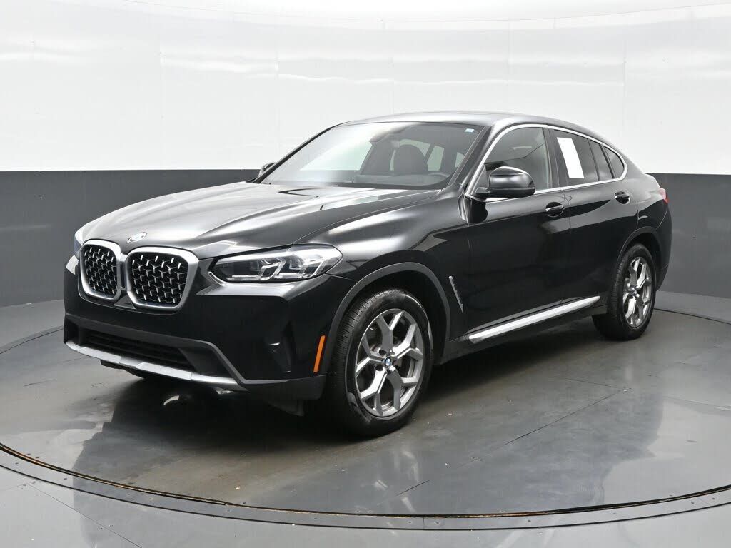 2025 BMW X4