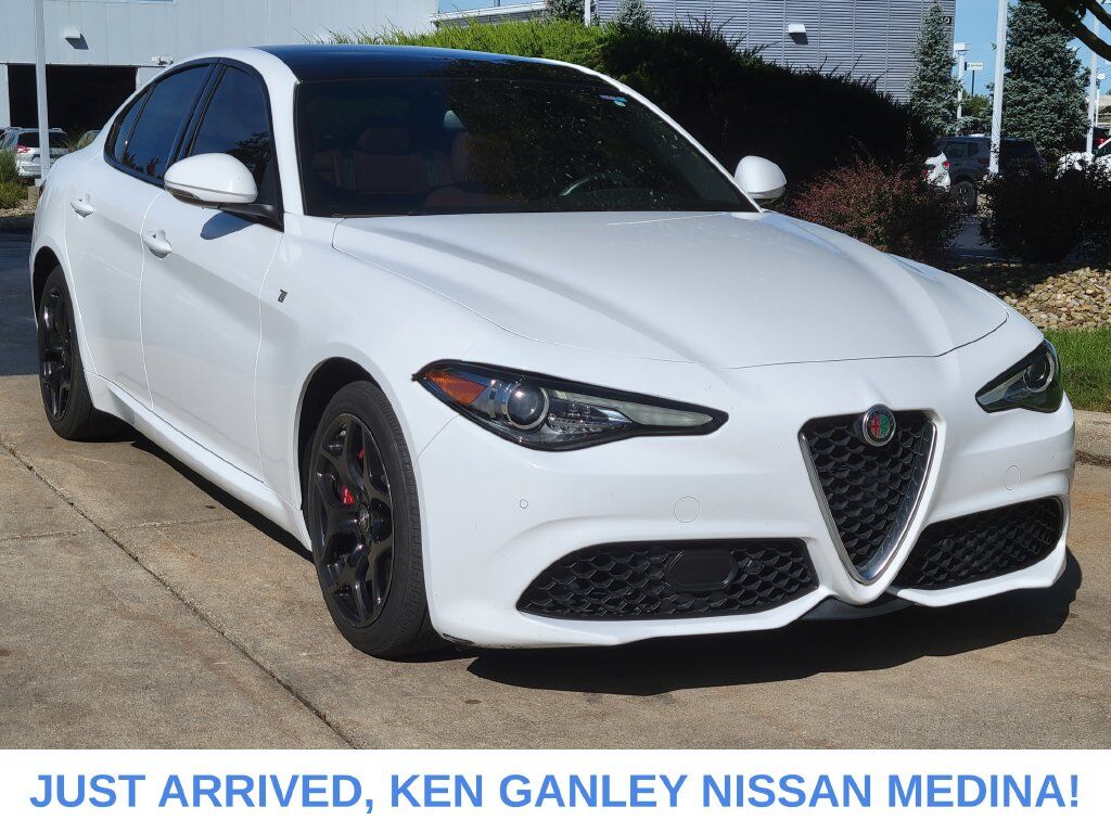 2022 ALFA ROMEO Giulia