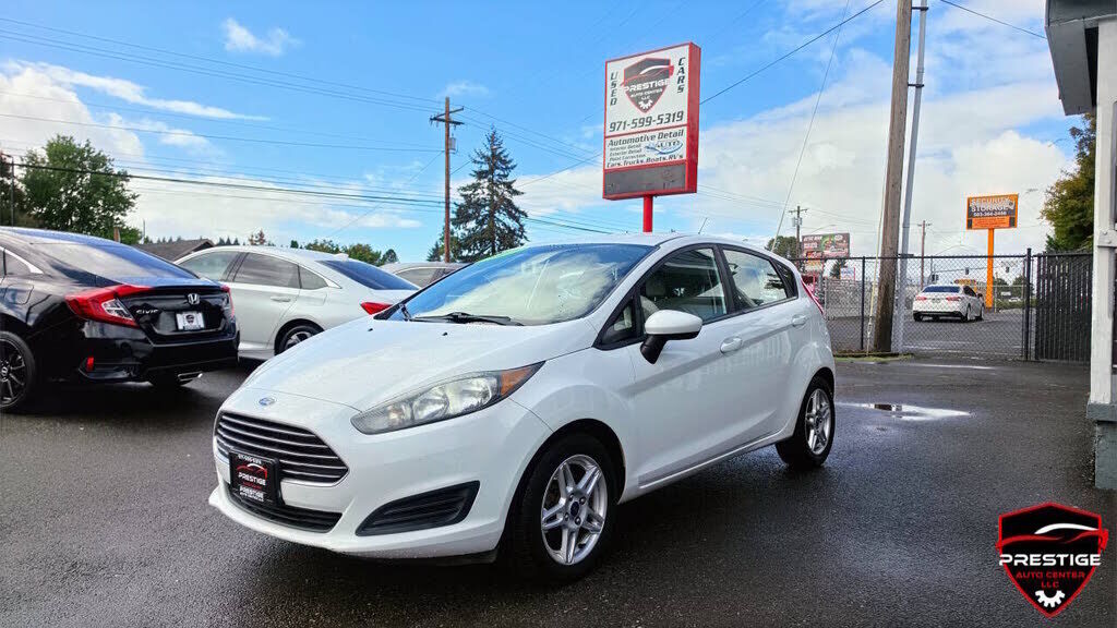 2017 FORD Fiesta