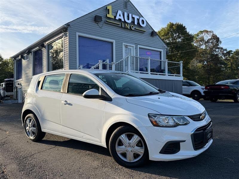2019 CHEVROLET Sonic