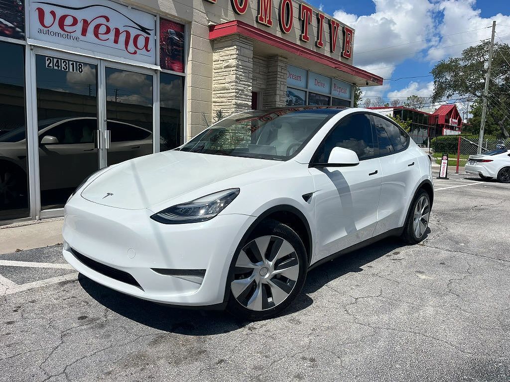 2021 TESLA Model Y