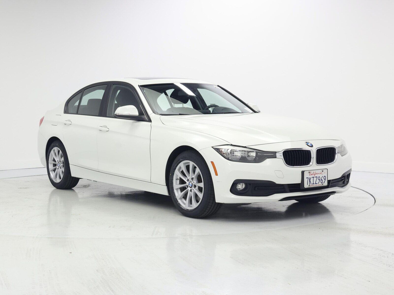 2016 BMW 320i