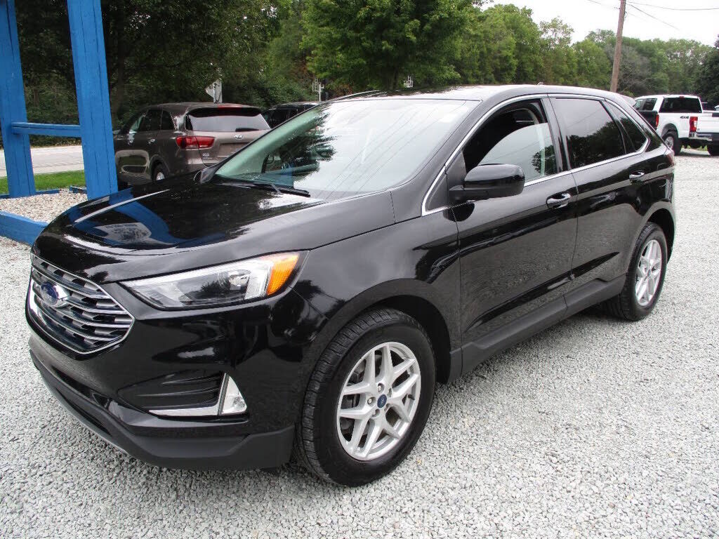 2022 FORD Edge