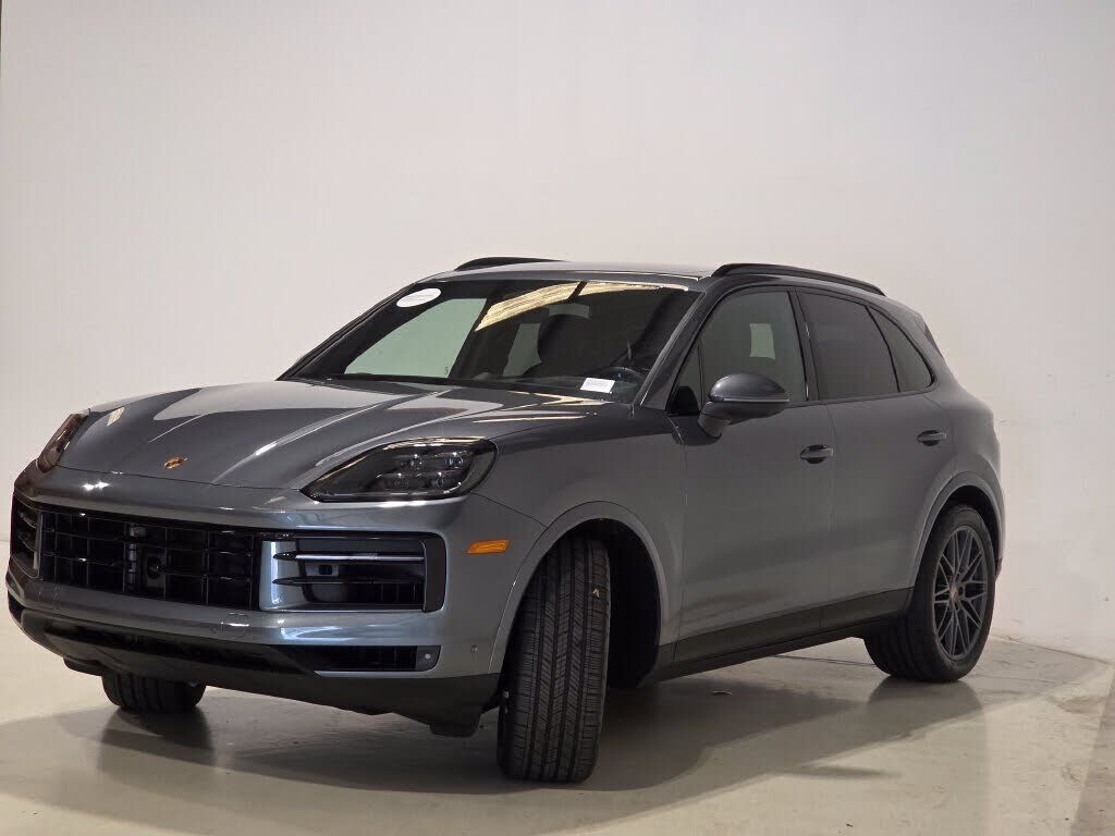 2026 PORSCHE Cayenne