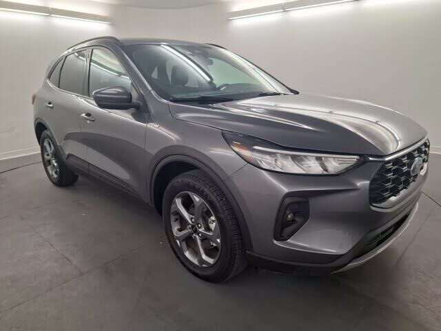 2025 FORD Escape