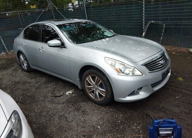 2012 INFINITI G37