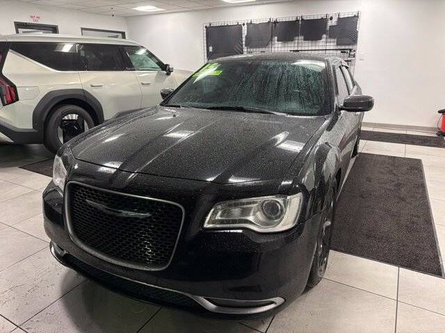2015 CHRYSLER 300