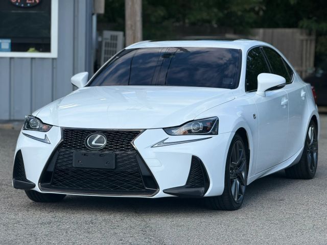 2019 LEXUS IS