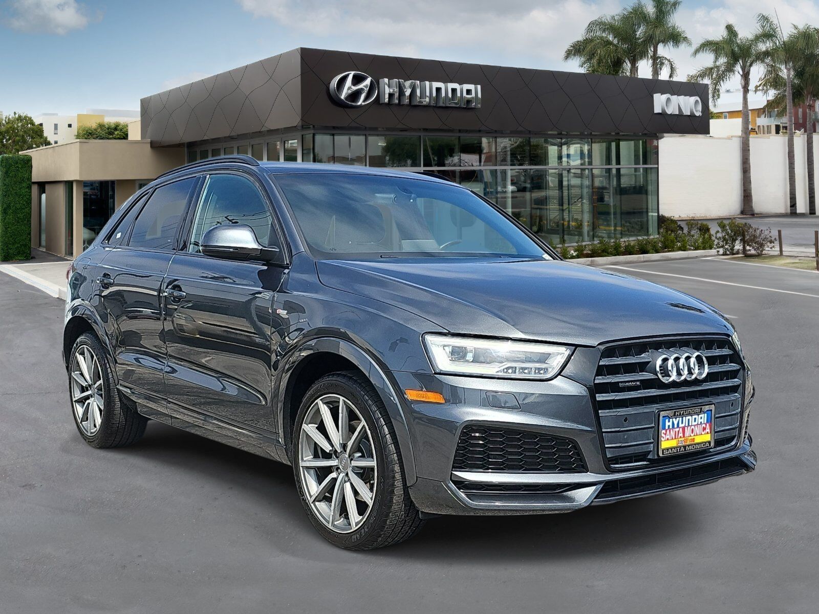 2018 AUDI Q3