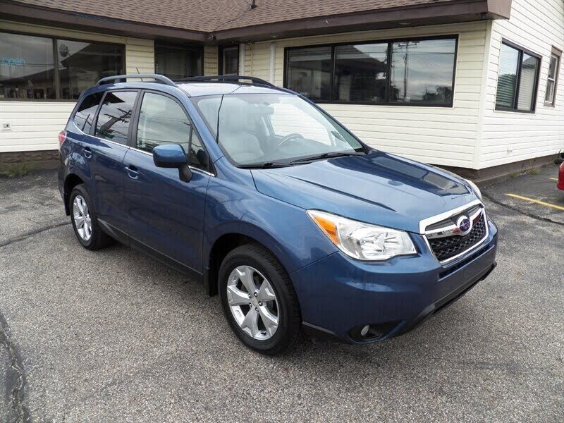 2014 SUBARU Forester