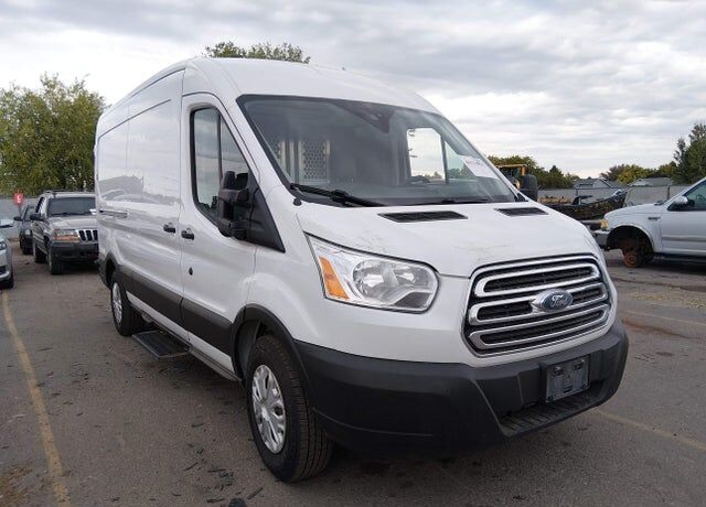 2019 FORD Transit