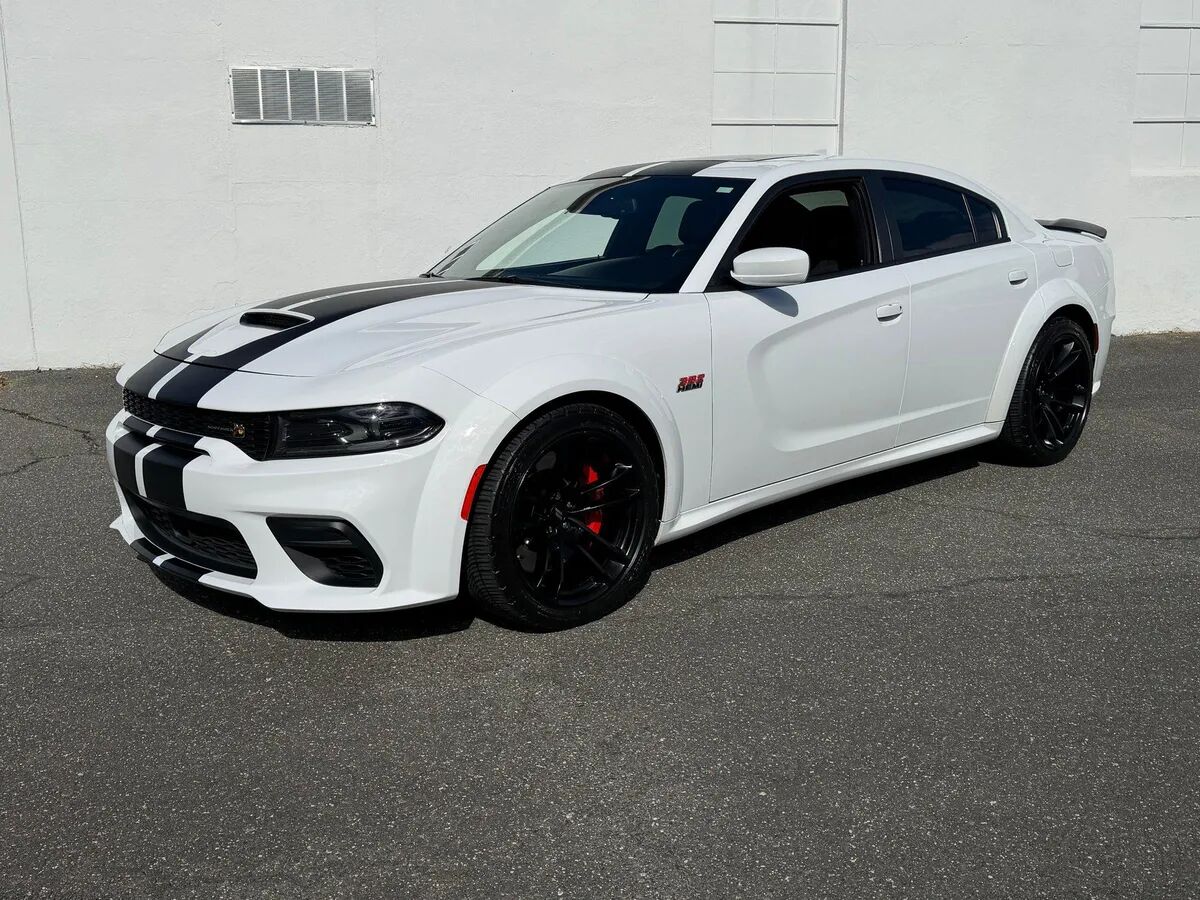 2022 DODGE Charger