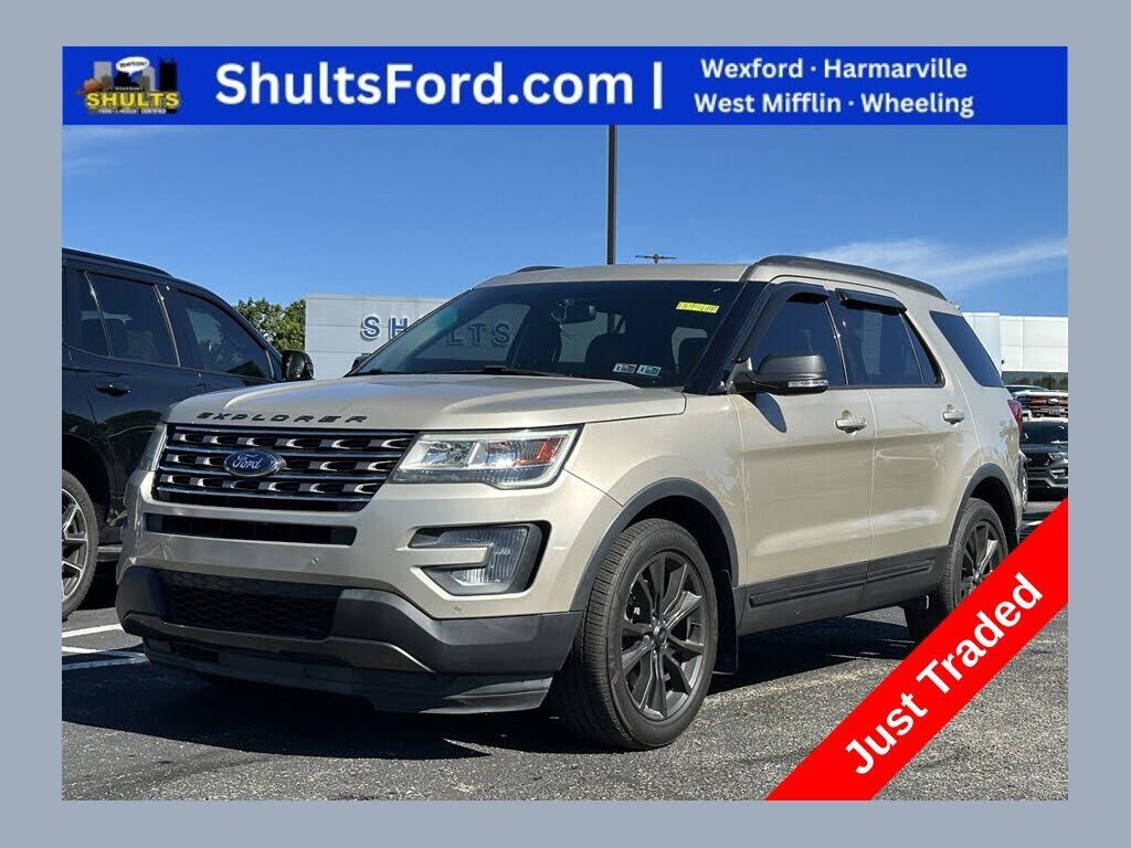 2017 FORD Explorer