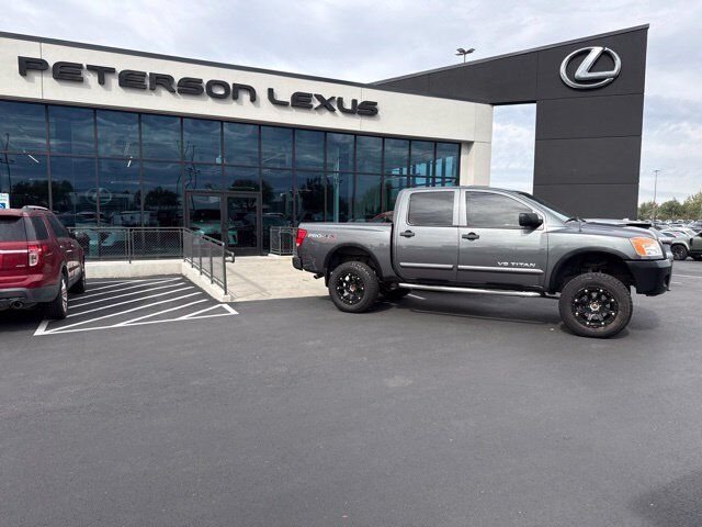 2012 NISSAN Titan