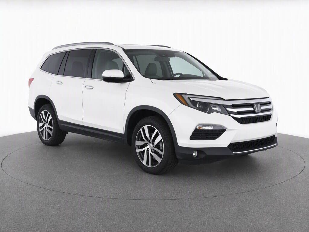 2017 HONDA Pilot