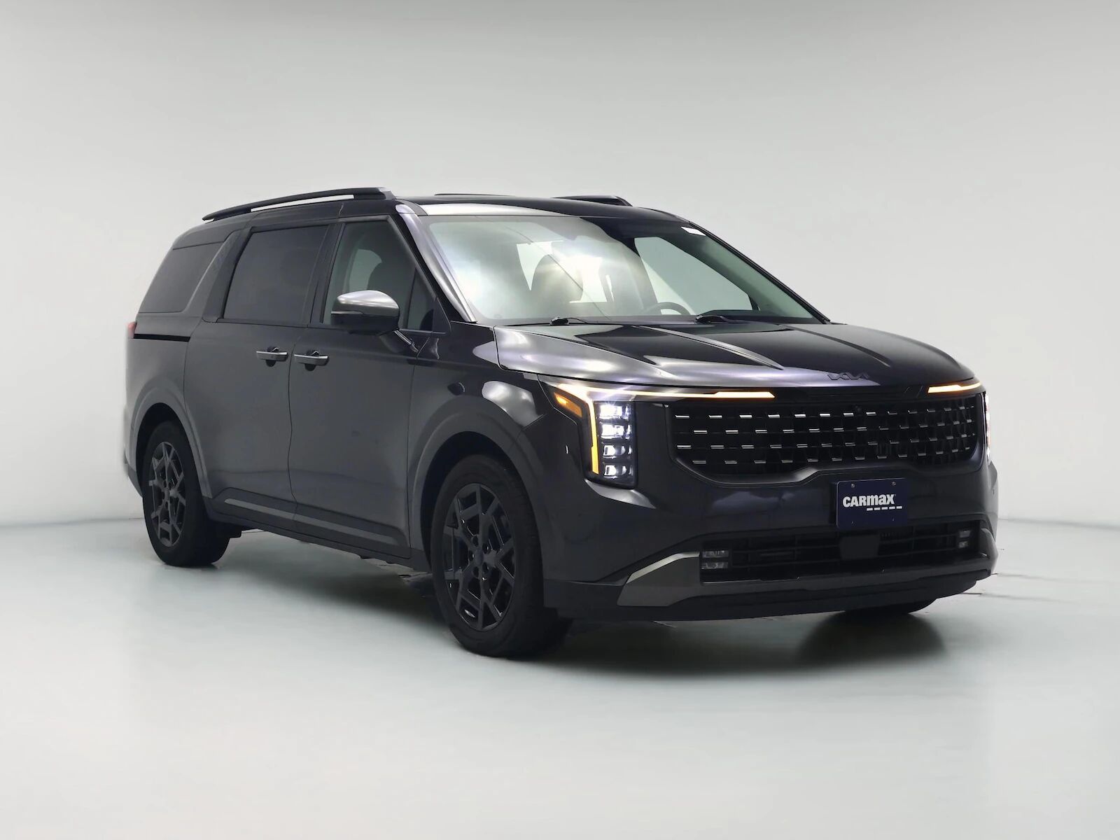 2025 KIA Carnival