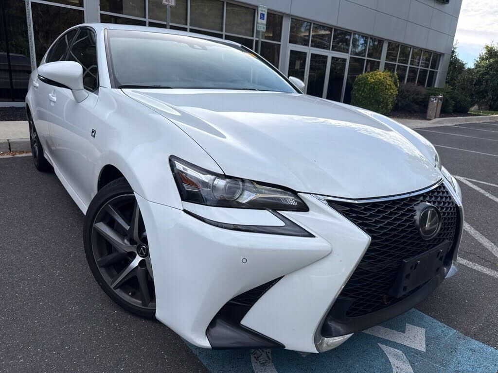 2018 LEXUS GS