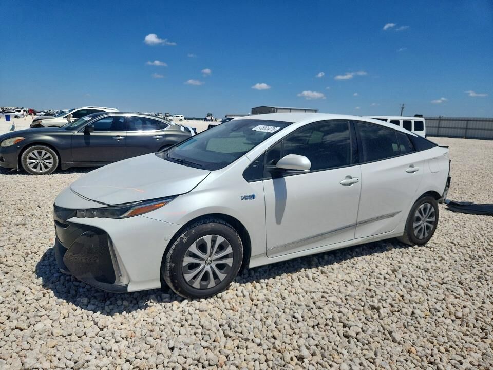 2022 TOYOTA Prius