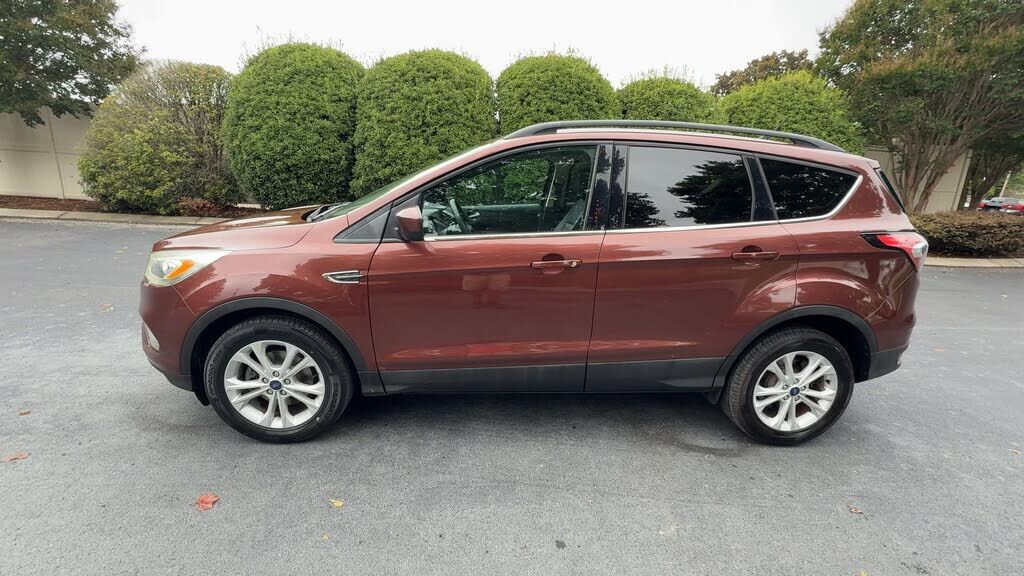 2018 FORD Escape