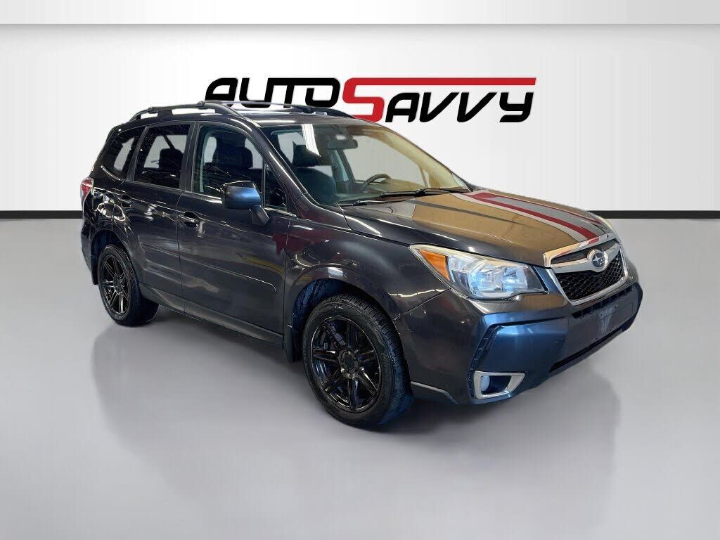 2014 SUBARU Forester