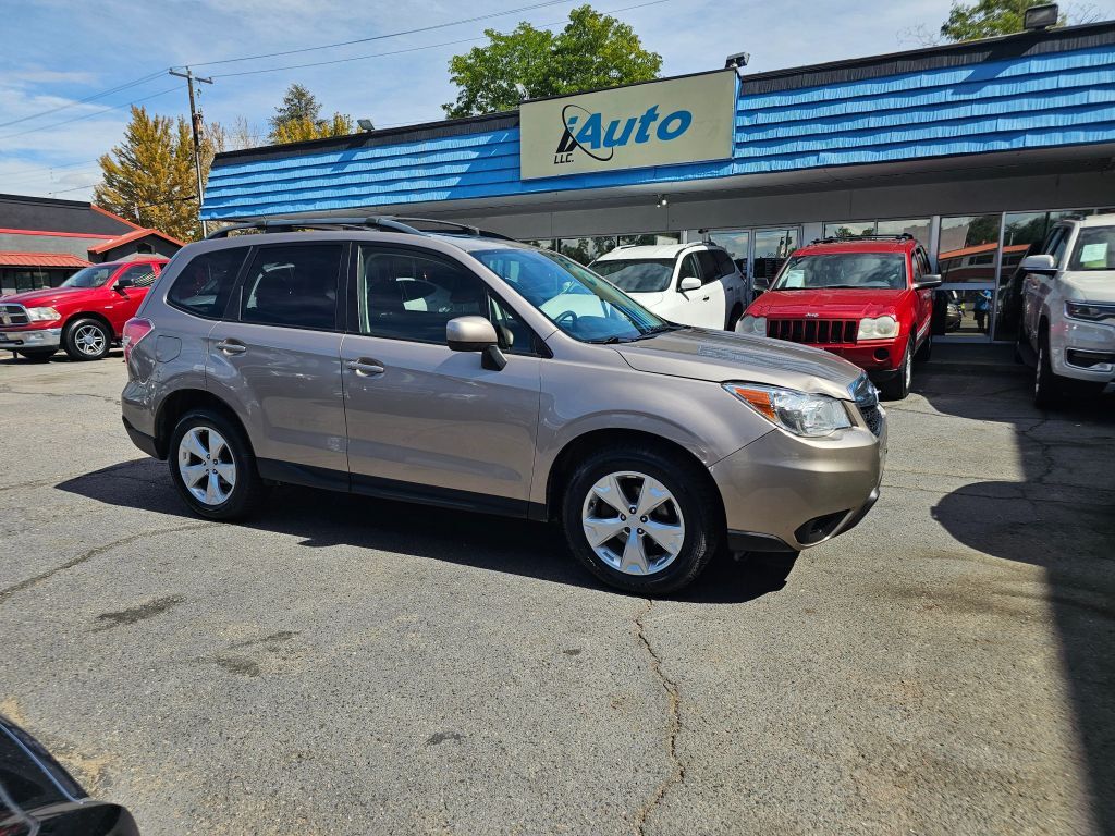 2014 SUBARU Forester
