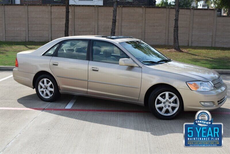2002 TOYOTA Avalon