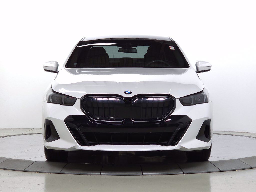 2024 BMW 540i