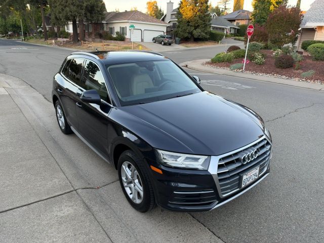 2018 AUDI Q5