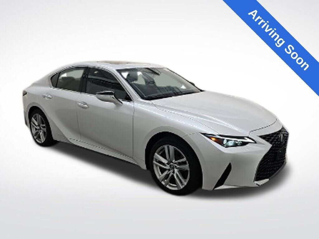 2024 LEXUS IS
